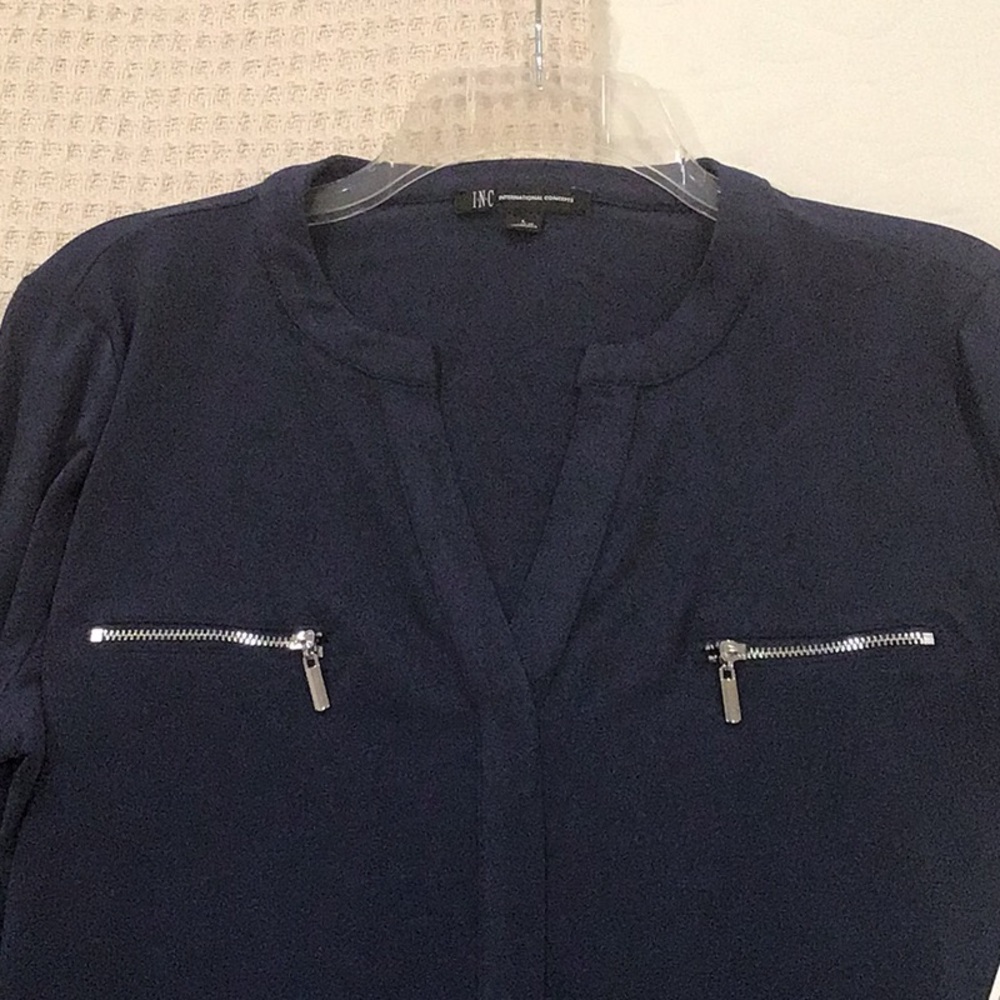 NWT I.N.C. Indigo/Navy Blue Women's Blouse with Zipper Details Size L - Picture 7 of 10